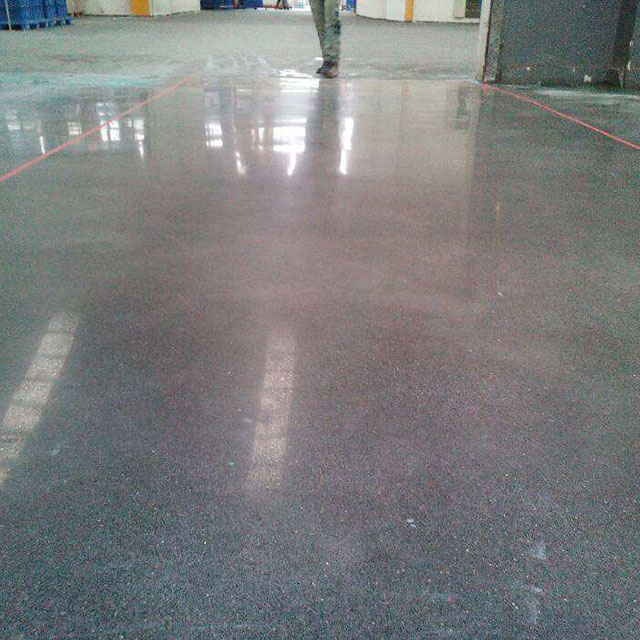 深圳广建地坪工程科技有限公司-金刚砂地面固化剂 10